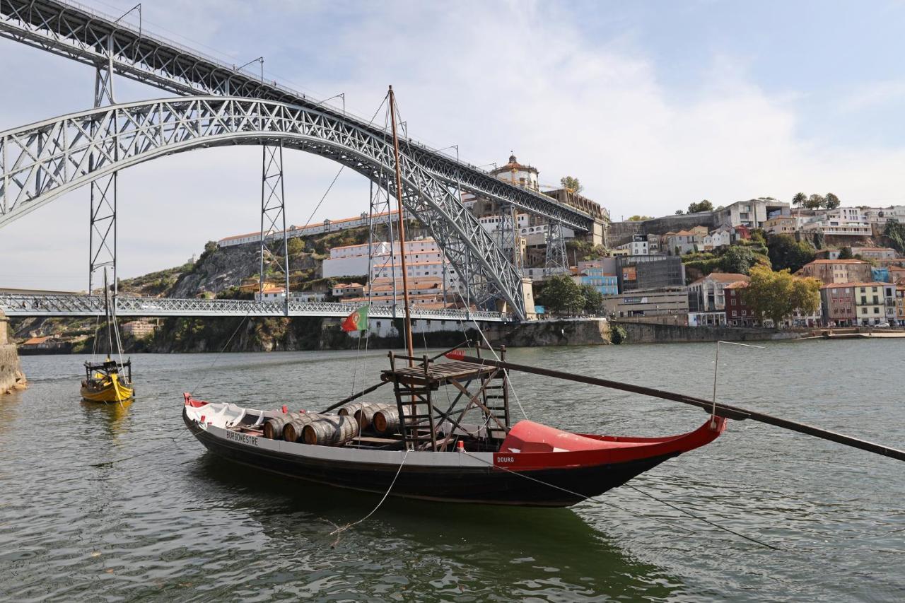 Flh Porto Spacious Apartment With Balcony Exterior foto